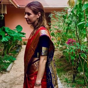 Silk Indian Saree & Chole (Small)